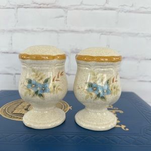 Vintage Japanese salt & pepper shakers